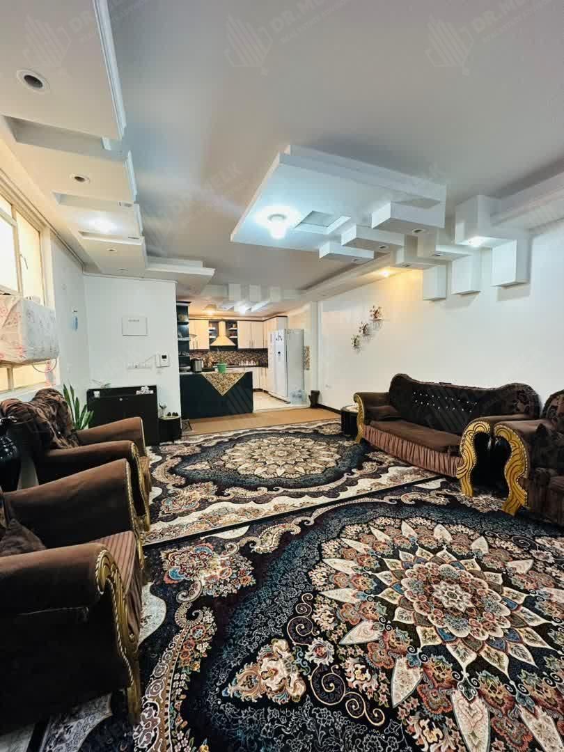 آپارتمان ۹۵ متری در باهنر
