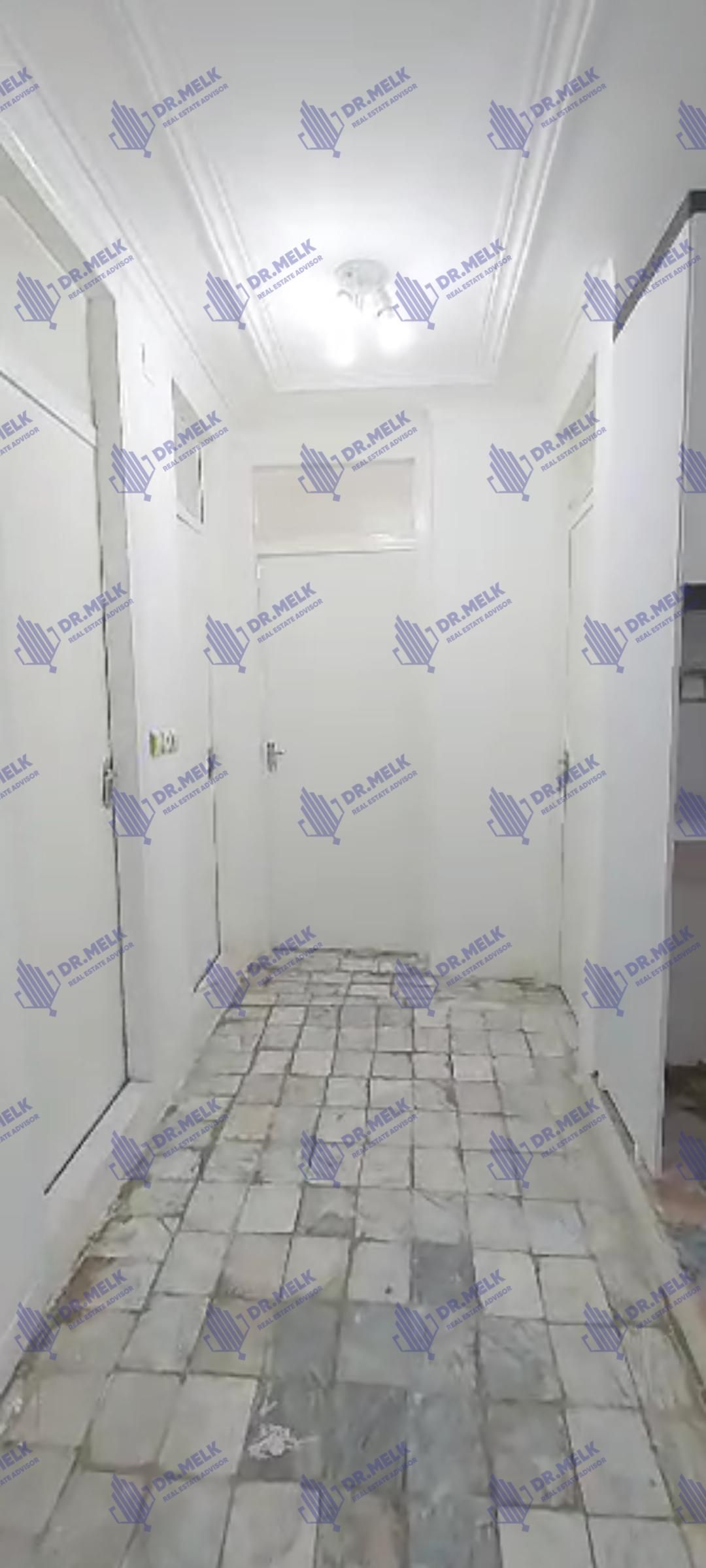 آپارتمان ۶۸ متری در کوی پلیس